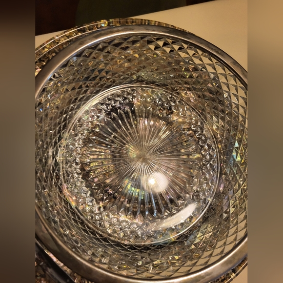 Heavy Glass Bowl from England - Picture 2 of 8